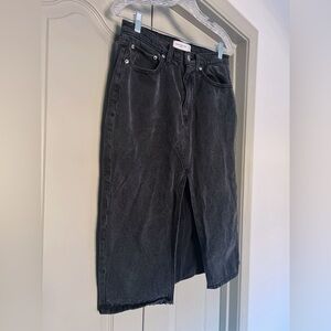 Abercrombie and Fitch Black Denim Midi Skirt 6P